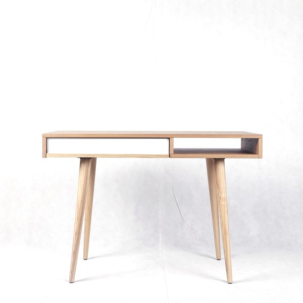 实木赛琳书桌（Wood Celine Desk）